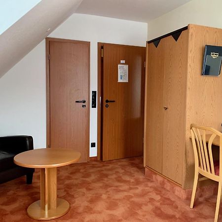 Hotel Seebach Grossenseebach ภายนอก รูปภาพ