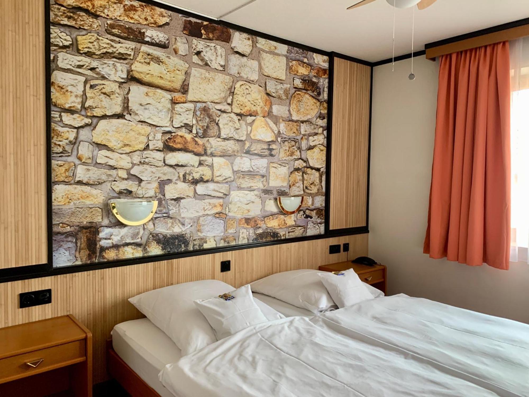 Hotel Seebach Grossenseebach ภายนอก รูปภาพ
